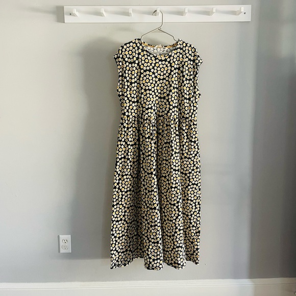 Boden Black and Yellow Floral Midi Dress - Picture 7 of 10